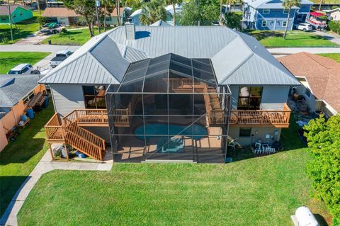 Tiny photo for 2050 NW 18th Street, Crystal River, FL 34428 (MLS # OM721353)