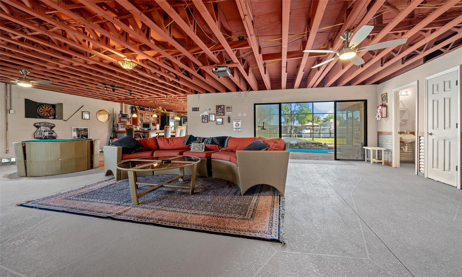 WOODLAND ESTATES - Residential