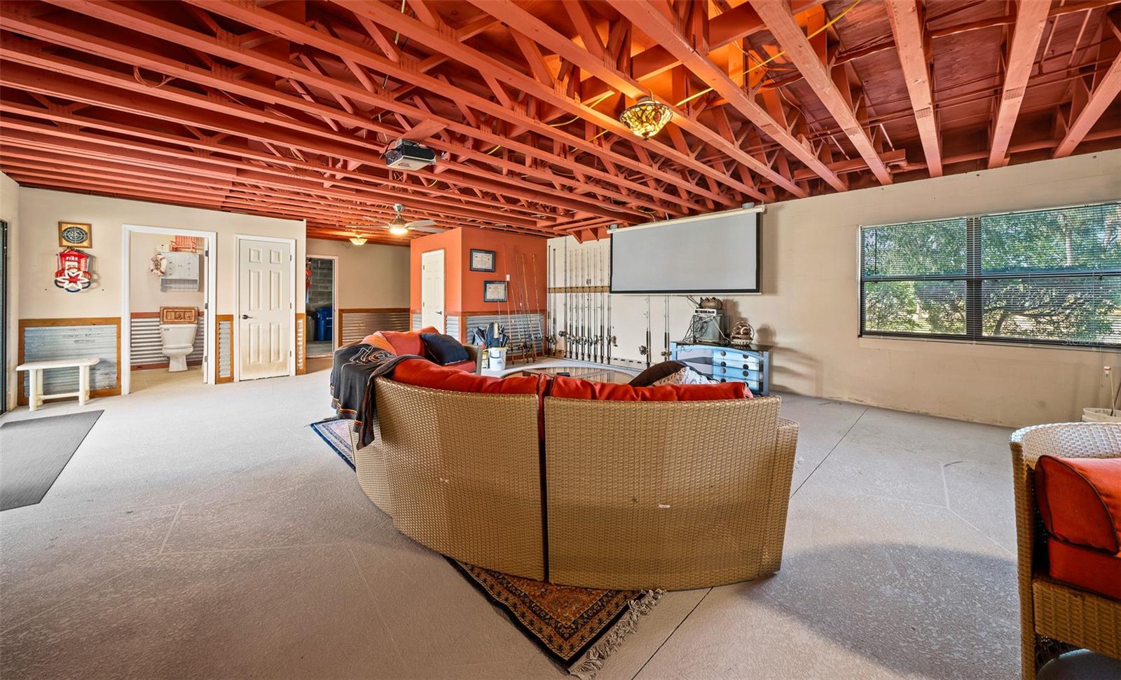 WOODLAND ESTATES - Residential