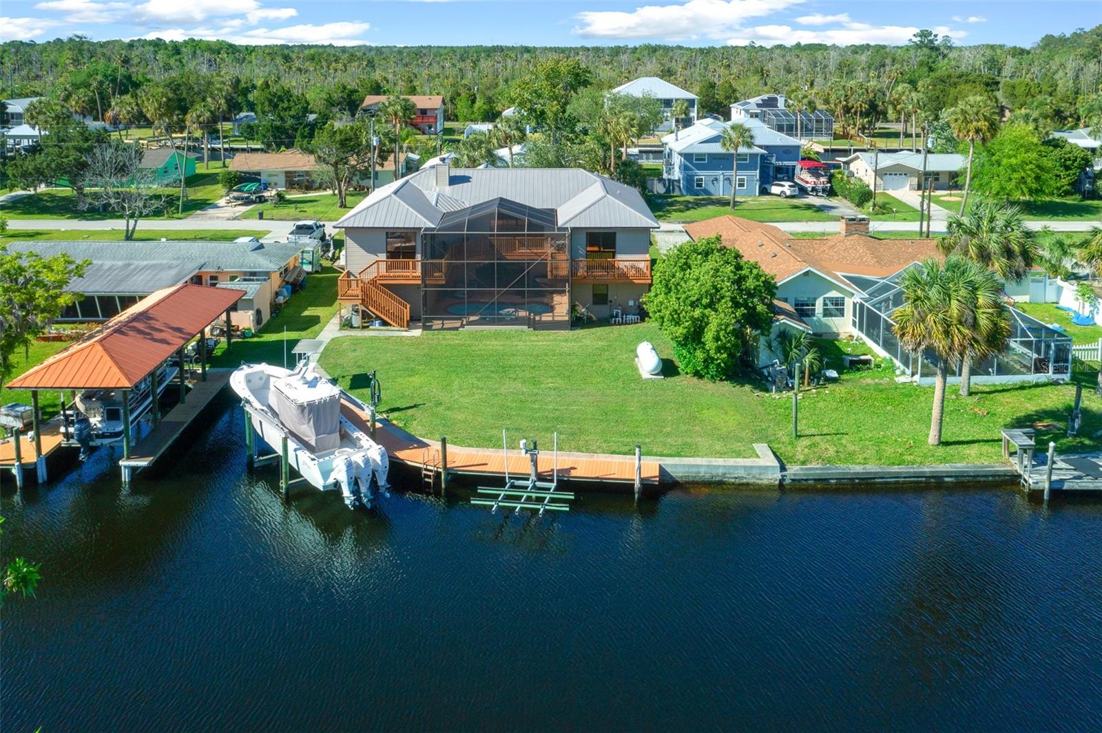 WOODLAND ESTATES - Residential