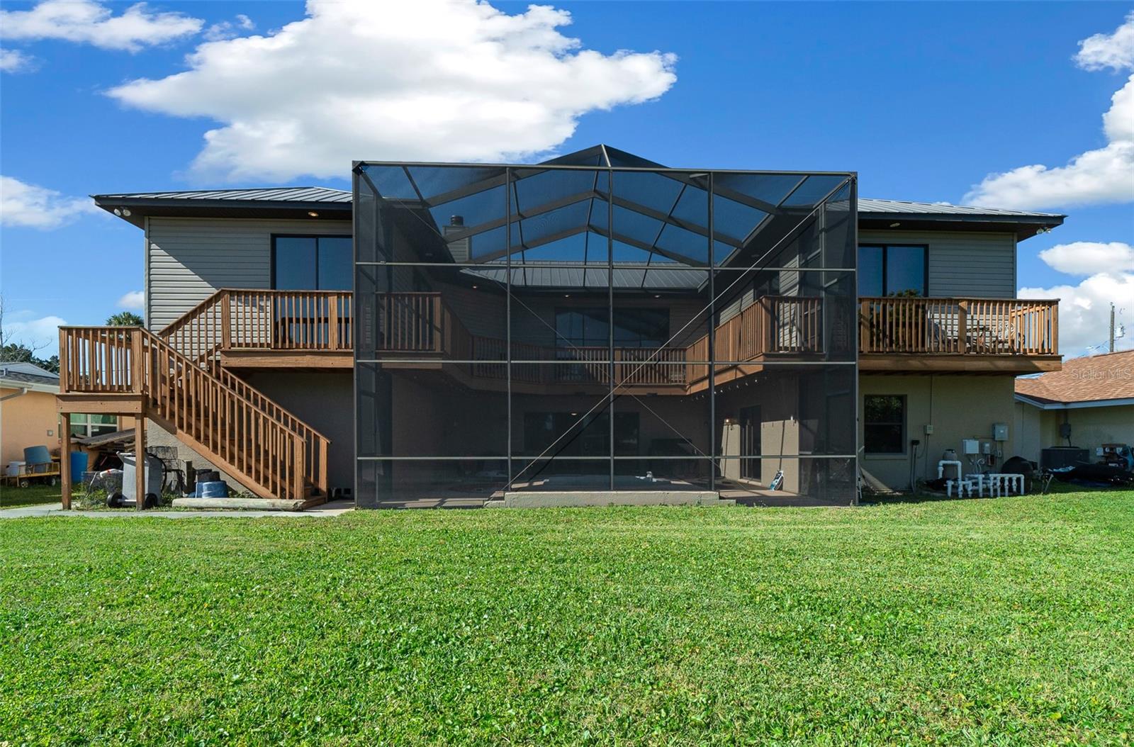 WOODLAND ESTATES - Residential