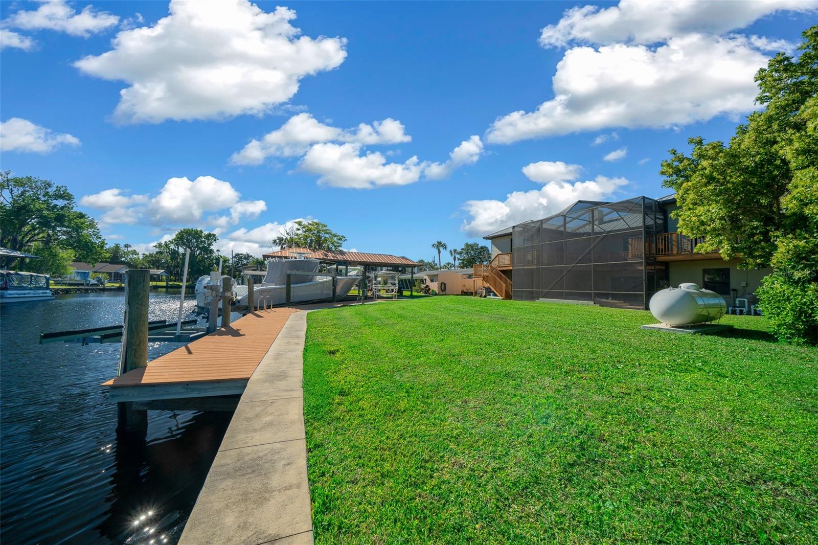 WOODLAND ESTATES - Residential