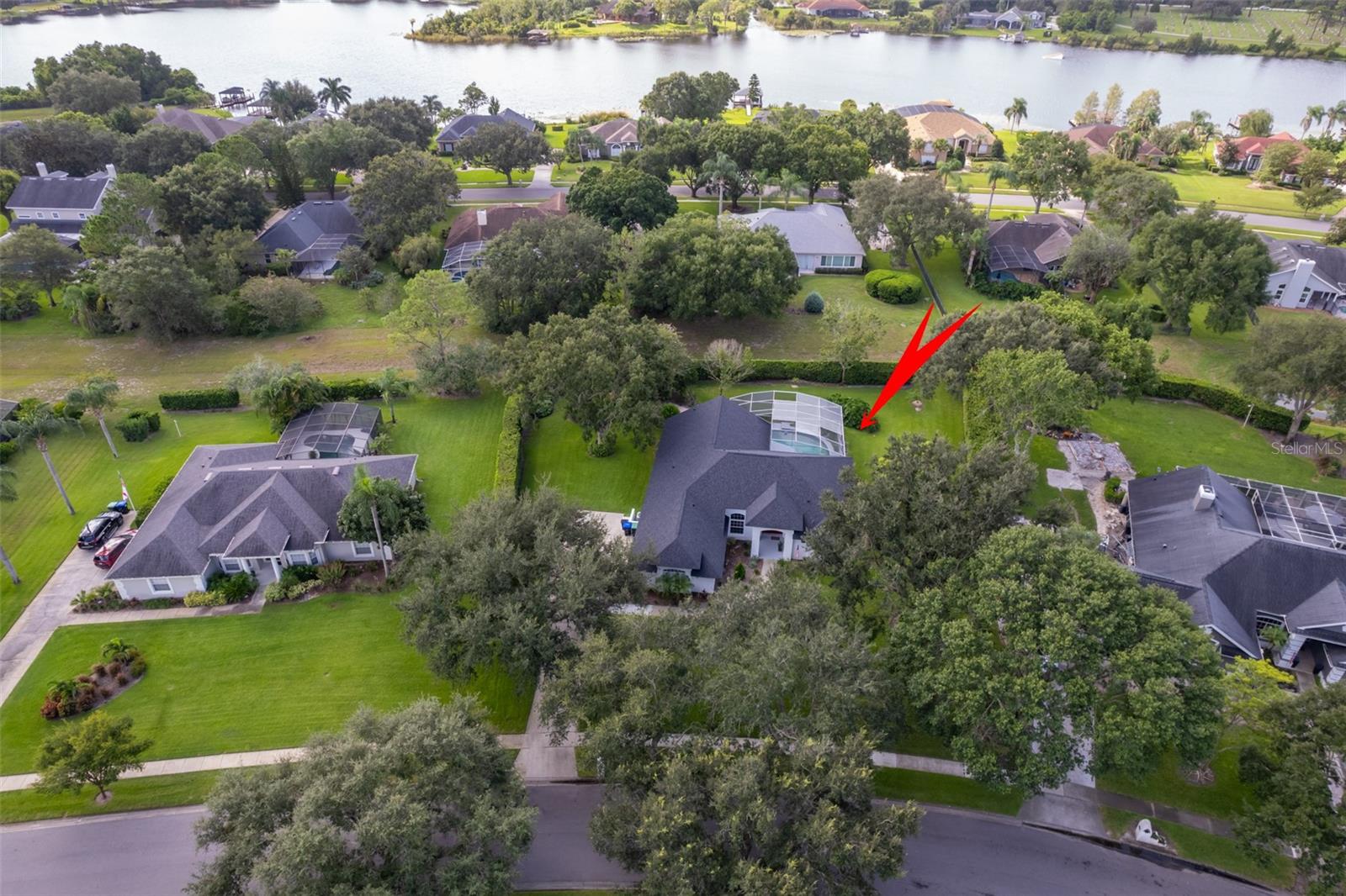 SUNSET LAKES - Residential