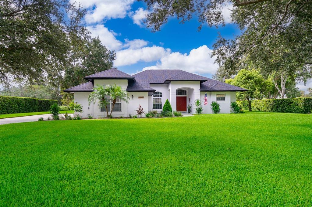 Photo of 13393 Sunset Lakes Circle, Winter Garden, FL 34787 (MLS # O6398468)