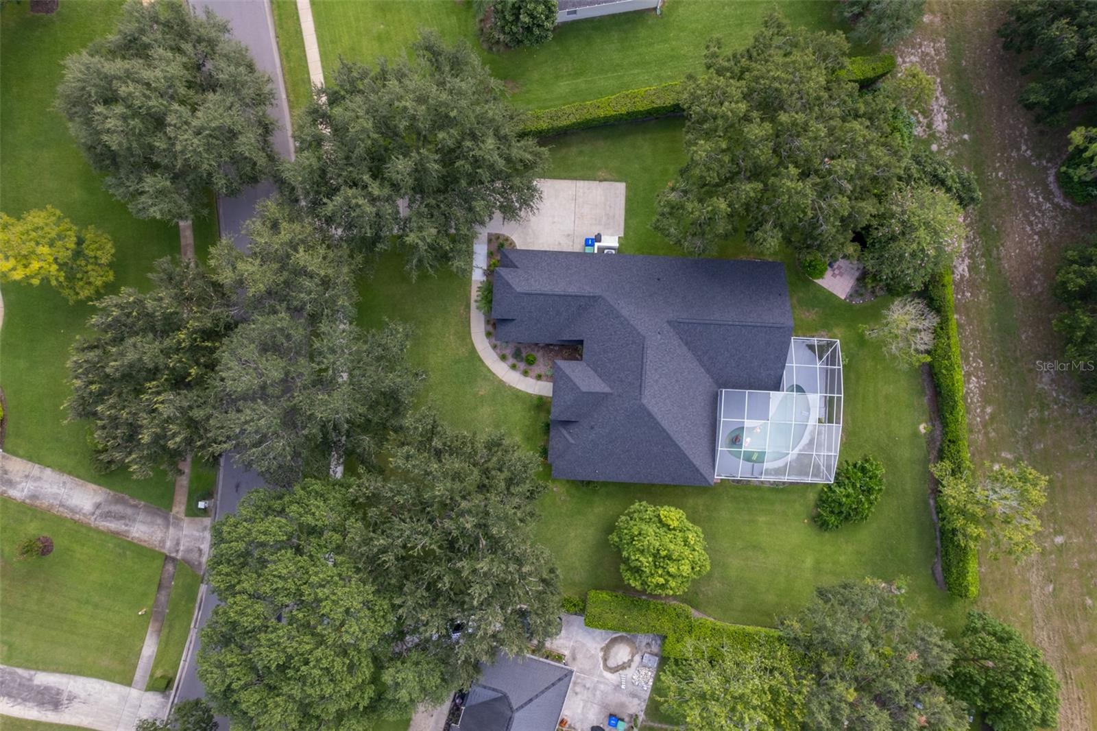 SUNSET LAKES - Residential