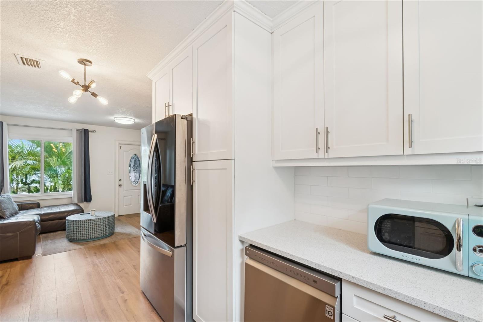 MEADOW LAWN 11TH ADD - Residential