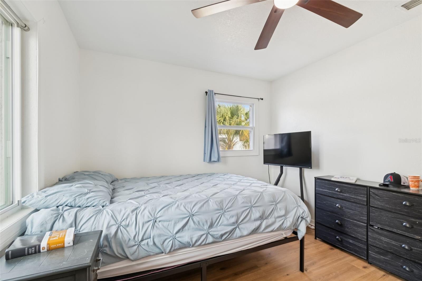 MEADOW LAWN 11TH ADD - Residential