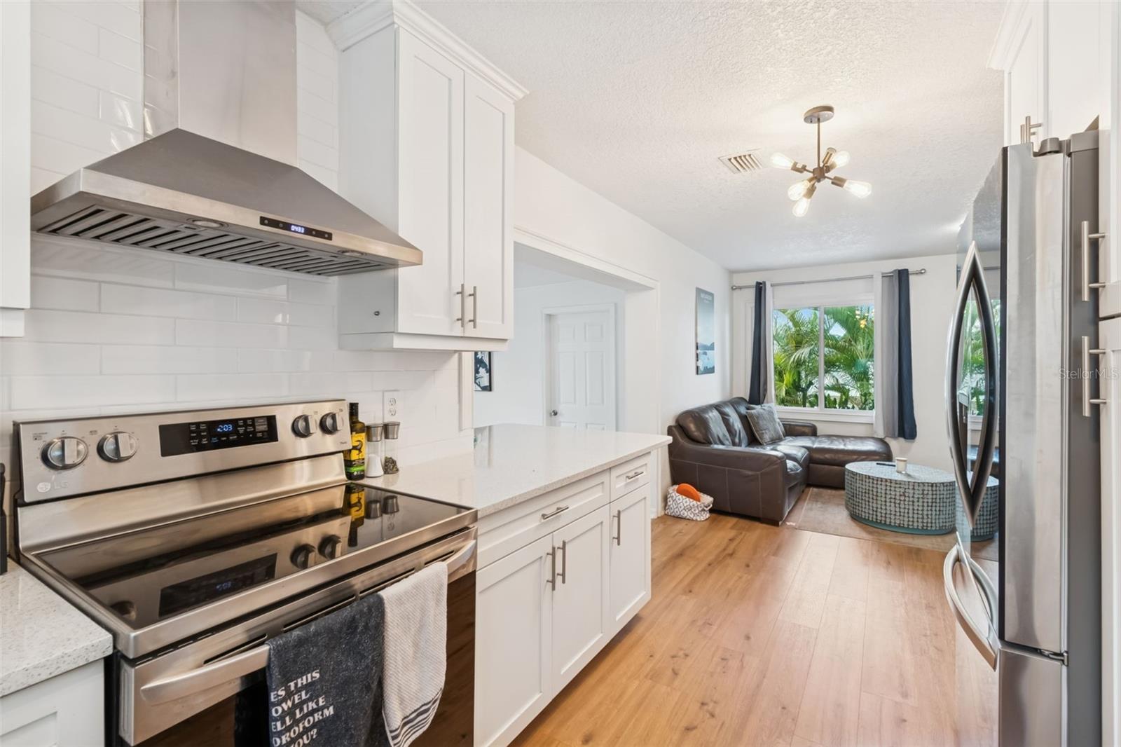 MEADOW LAWN 11TH ADD - Residential