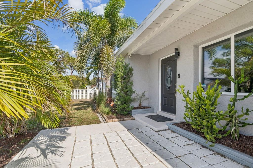 Photo of 7631 18th Way N, St Petersburg, FL 33702 (MLS # TB8463386)