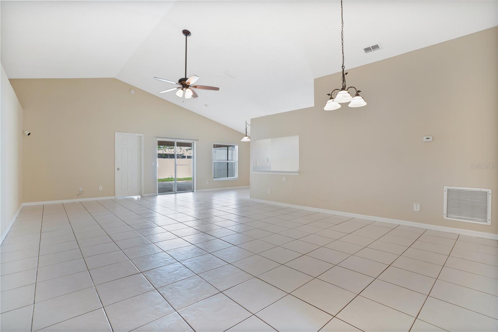 MAGNOLIA OAKS RIDGE - Residential