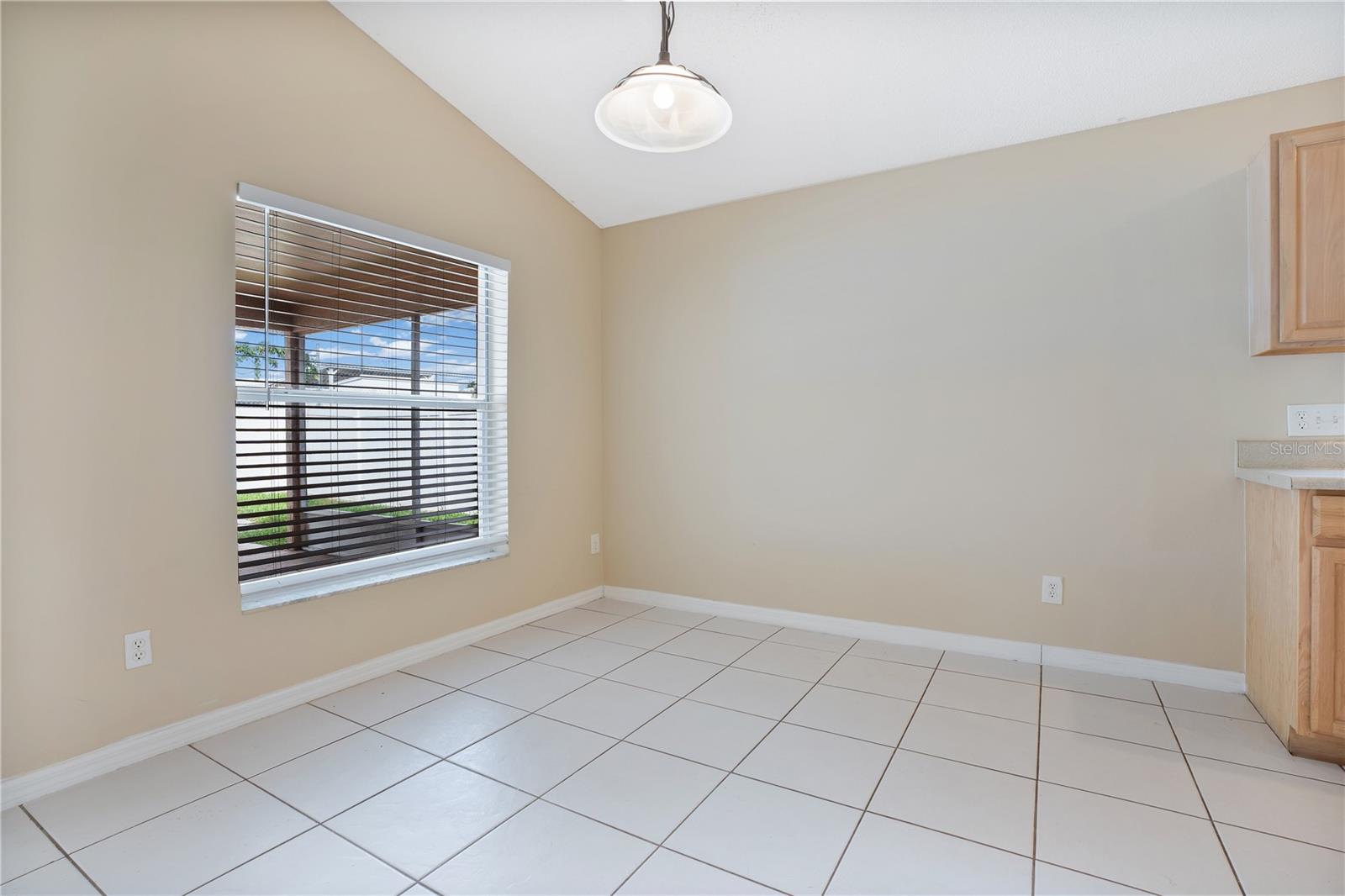 MAGNOLIA OAKS RIDGE - Residential