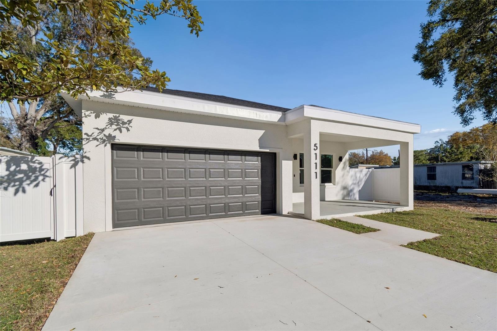 BAYNARD LEE JR 2 - Residential