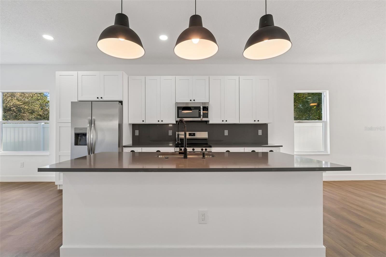 BAYNARD LEE JR 2 - Residential