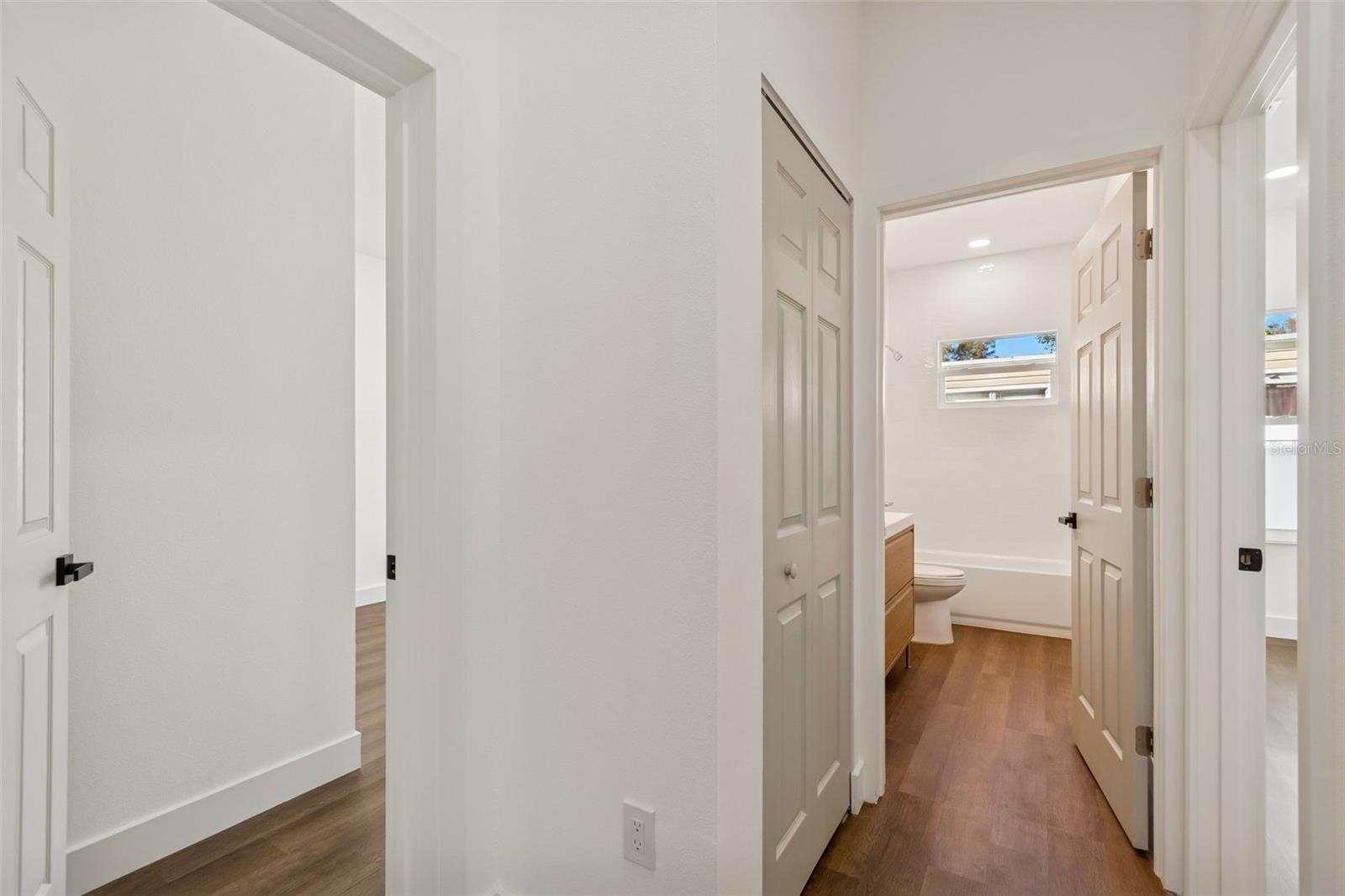 BAYNARD LEE JR 2 - Residential