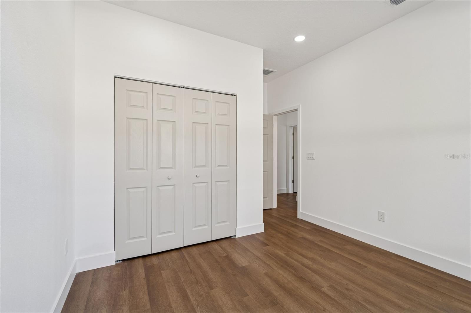 BAYNARD LEE JR 2 - Residential