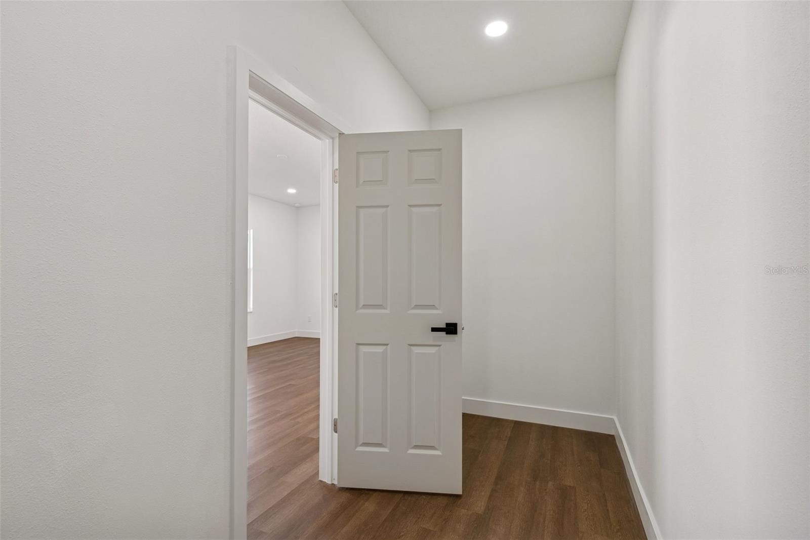 BAYNARD LEE JR 2 - Residential