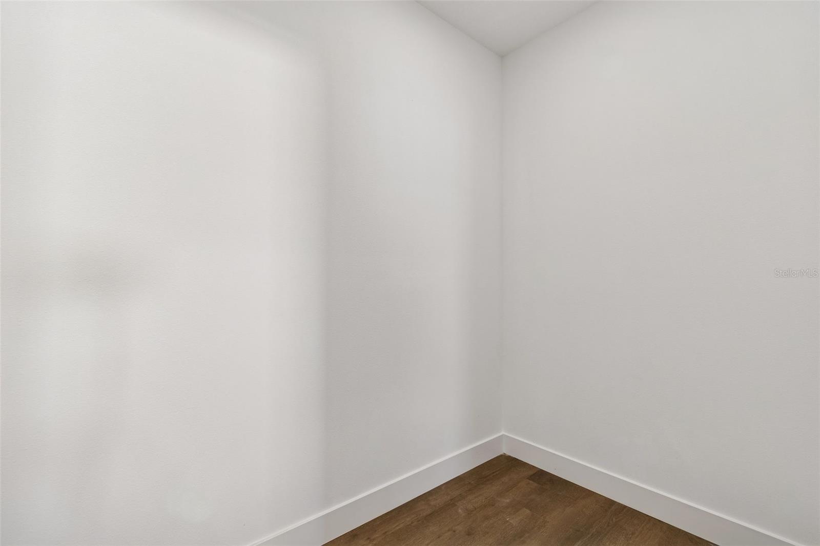 BAYNARD LEE JR 2 - Residential