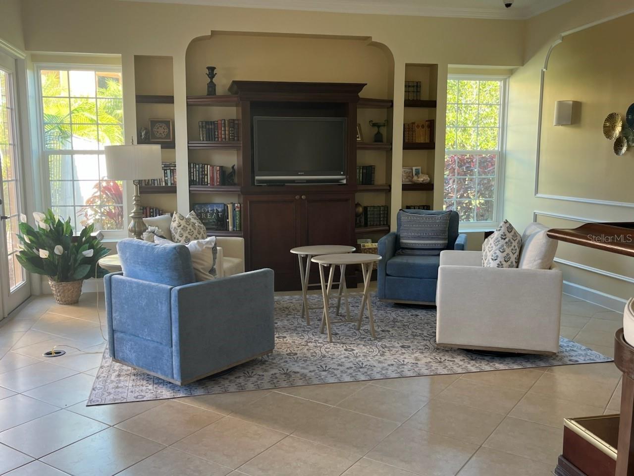 LAGUNA OF VERO BEACH - Residential