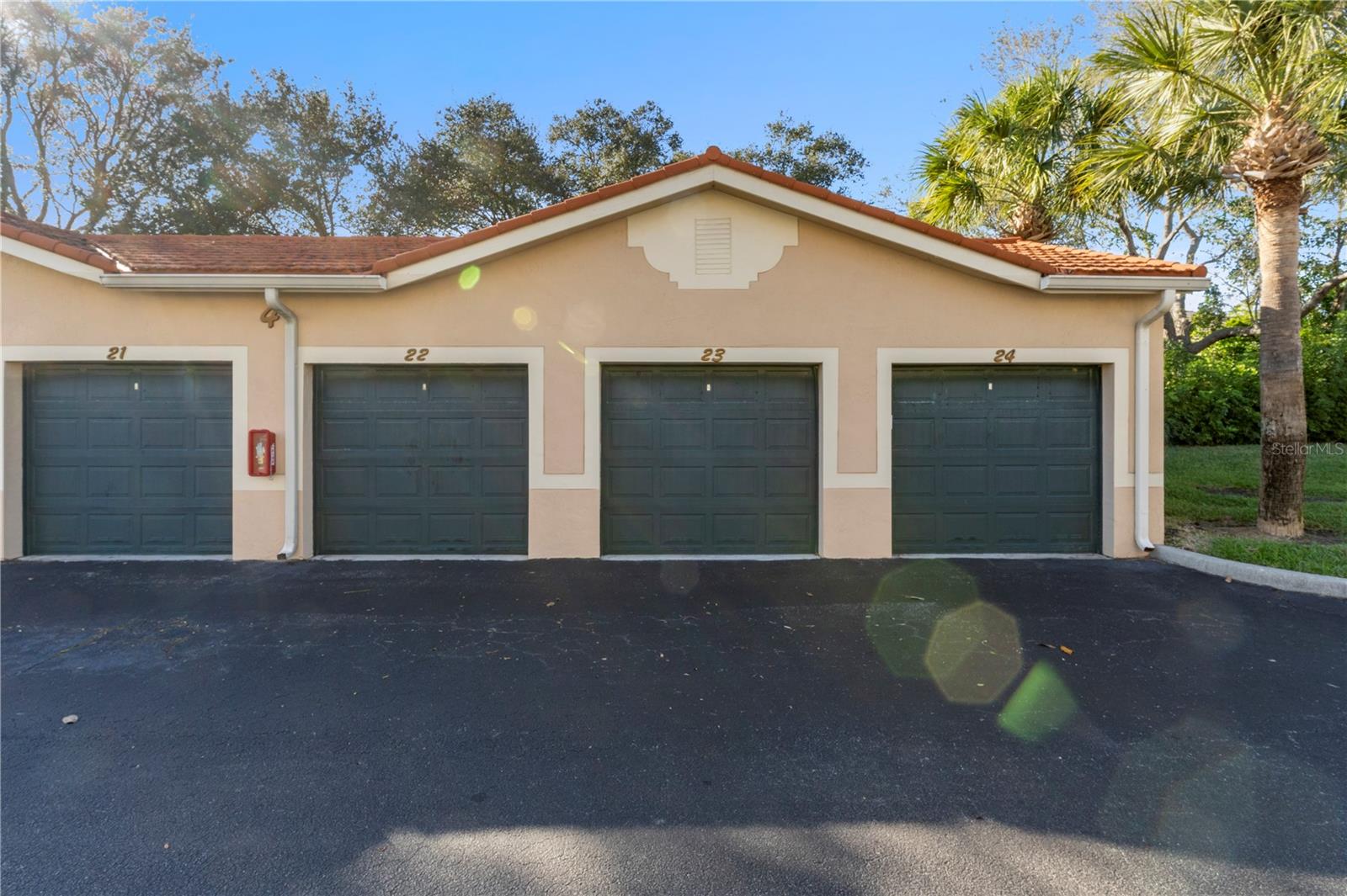 LAGUNA OF VERO BEACH - Residential