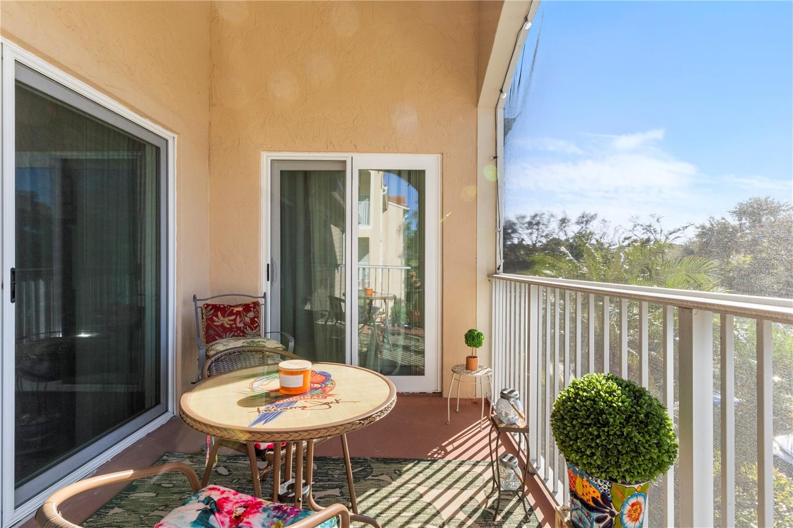 LAGUNA OF VERO BEACH - Residential