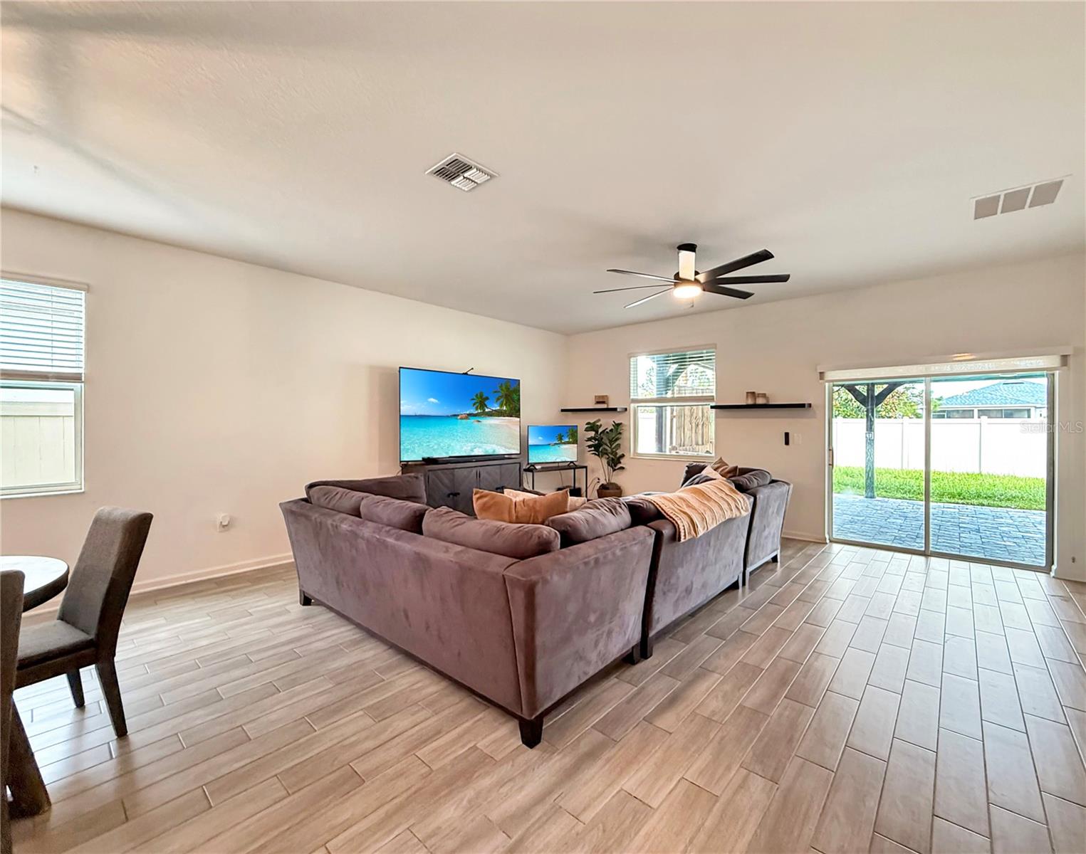 OLD HICKORY PH 1 & 2 - Residential Lease