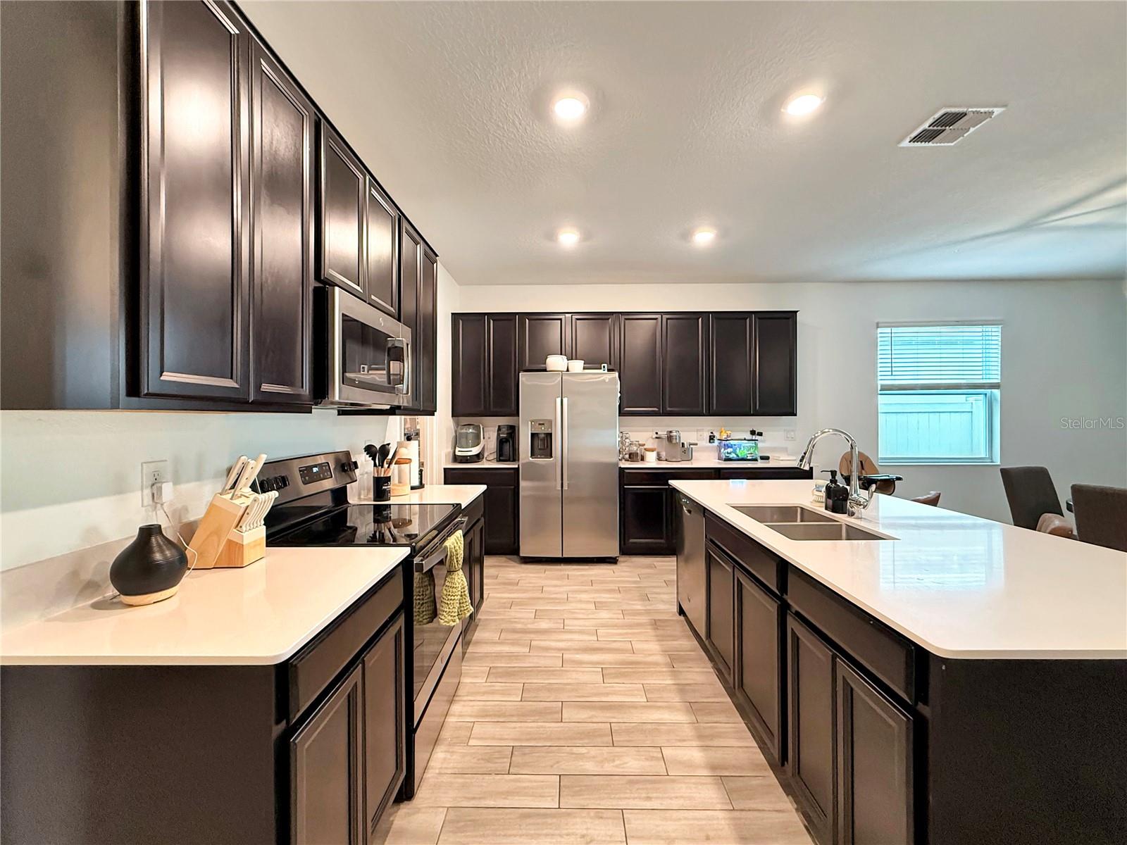 OLD HICKORY PH 1 & 2 - Residential Lease