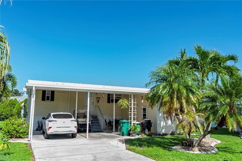 2 Copenhagen Avenue, Punta Gorda, FL 33950