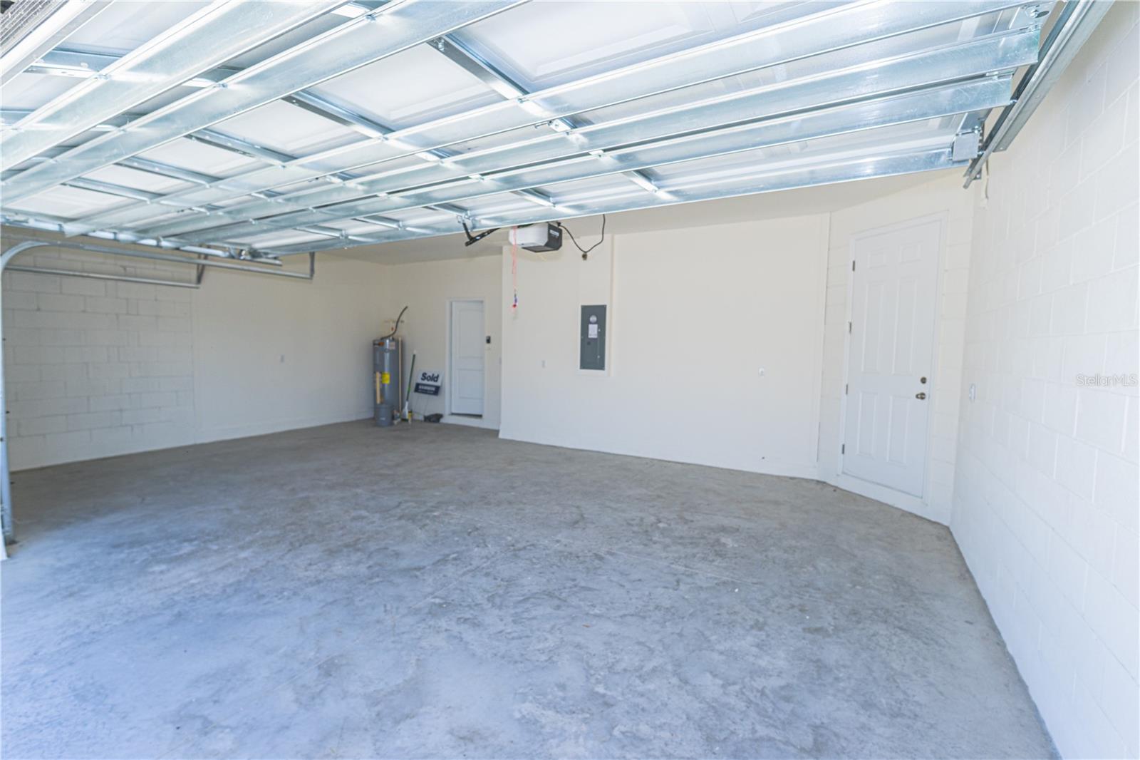 HARMONY WEST - Residential Lease