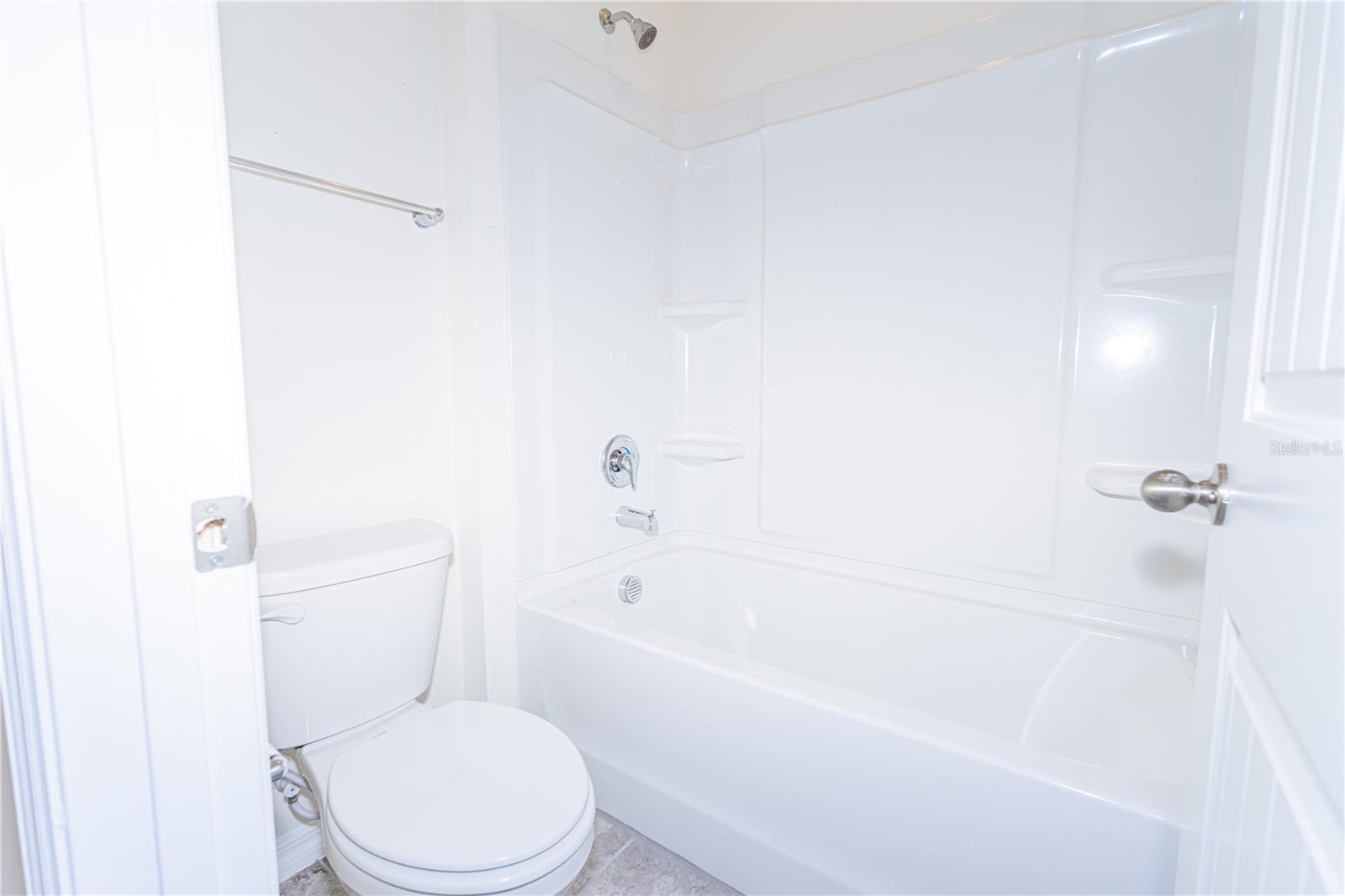 HARMONY WEST - Residential Lease