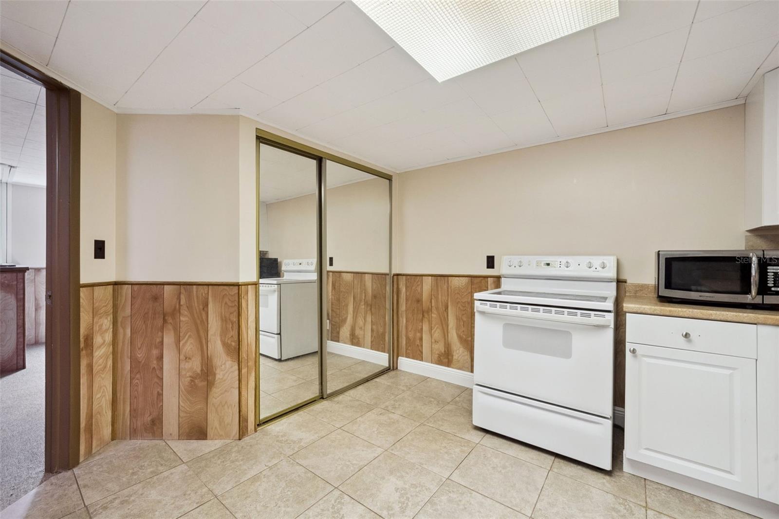 CRYSTAL BOWL ADD - Residential