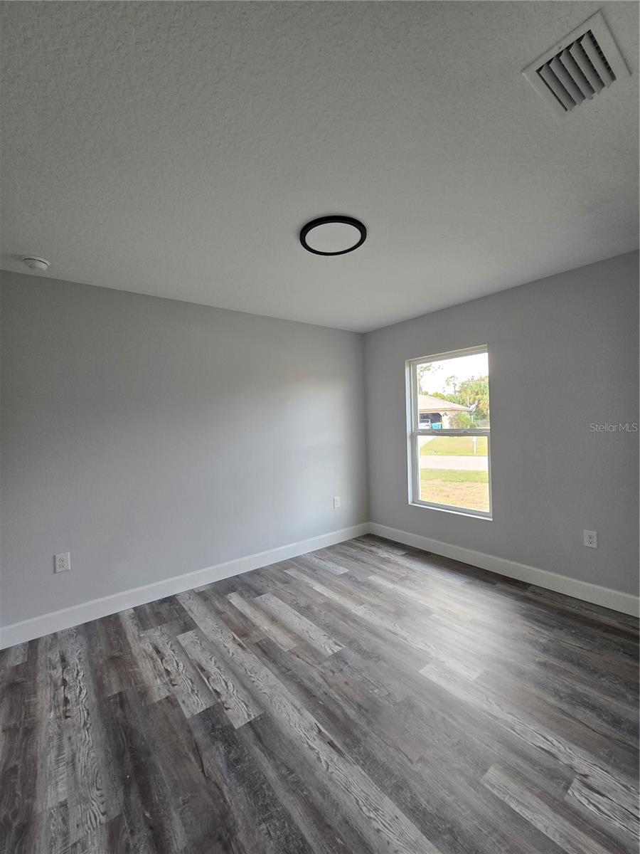 PORT CHARLOTTE SEC 033 - Residential Lease