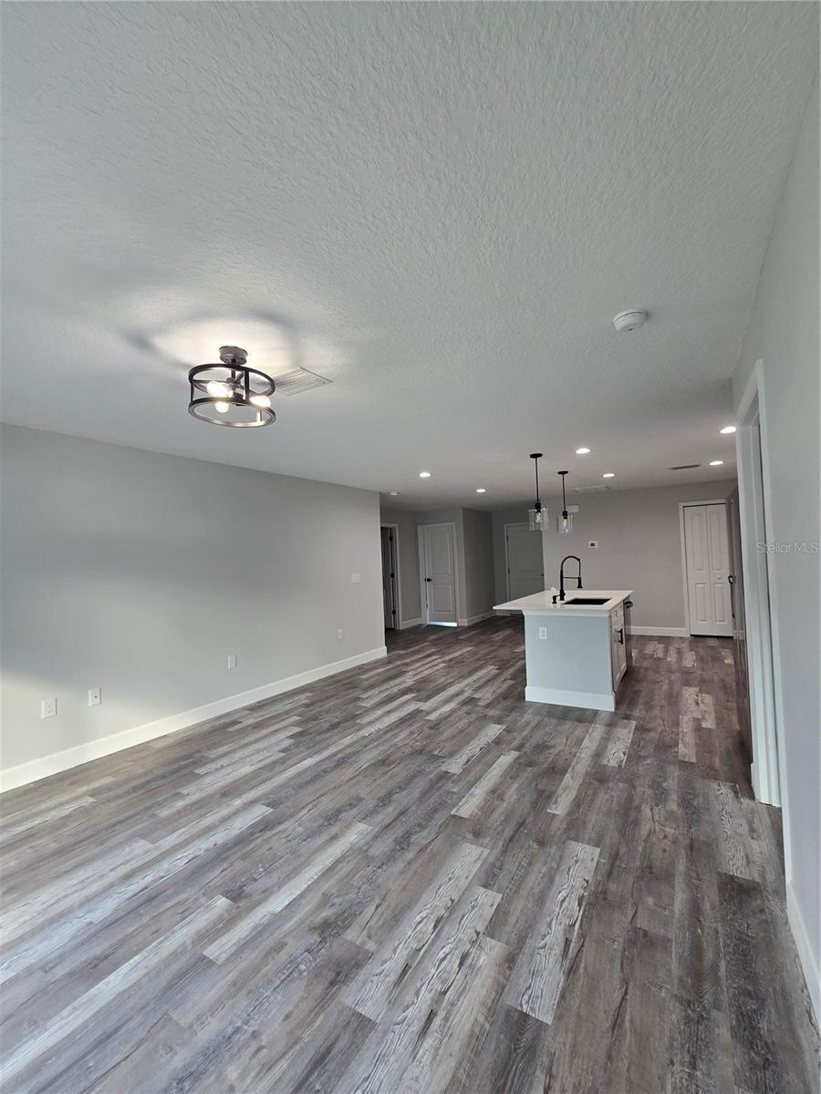 PORT CHARLOTTE SEC 033 - Residential Lease