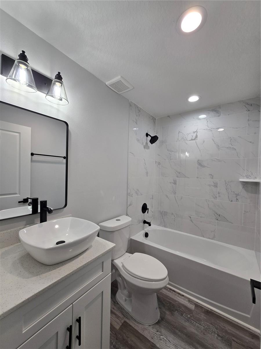 PORT CHARLOTTE SEC 033 - Residential Lease