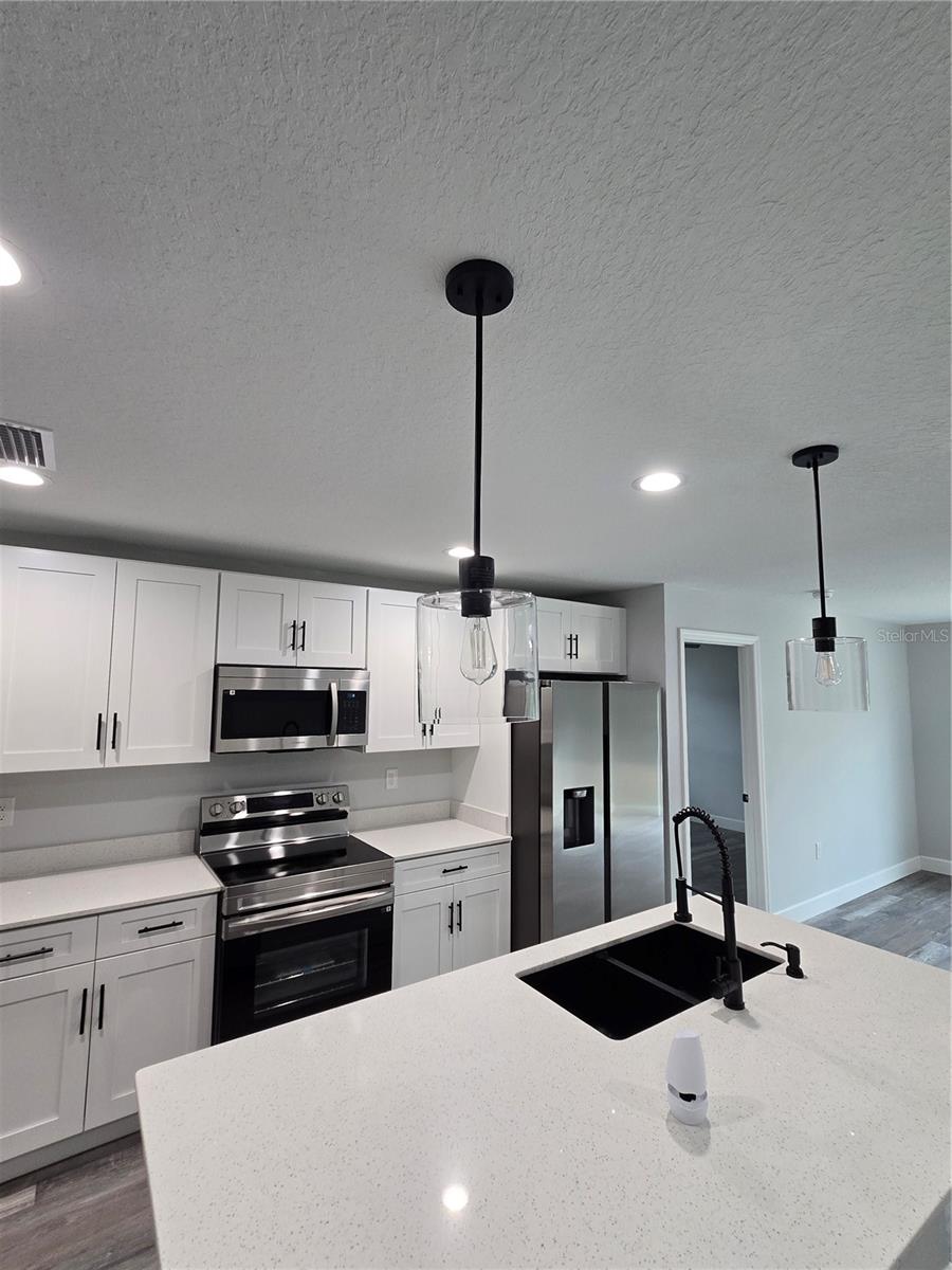 PORT CHARLOTTE SEC 033 - Residential Lease