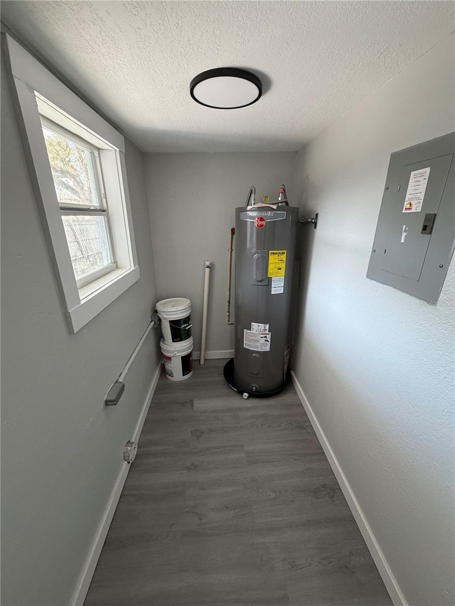 C W DOOPS - Residential