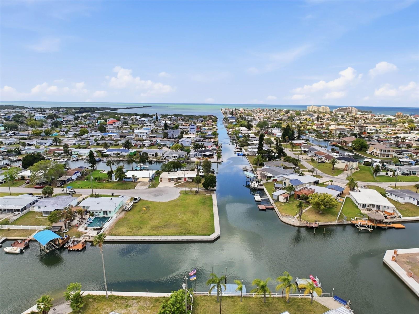 KILLARNEY SHORES TO THE GULF - Land