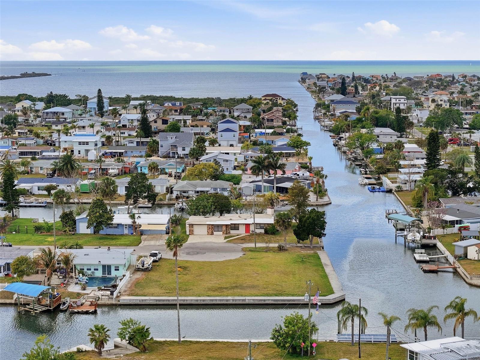 KILLARNEY SHORES TO THE GULF - Land
