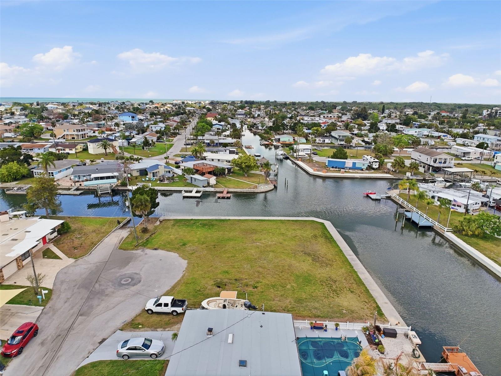 KILLARNEY SHORES TO THE GULF - Land