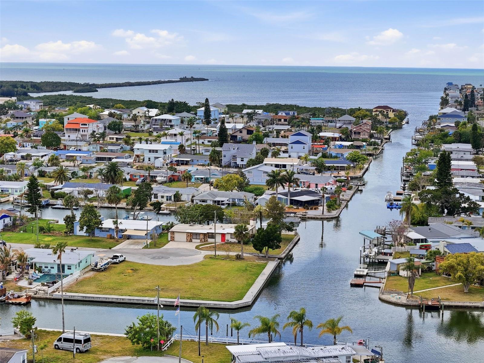 KILLARNEY SHORES TO THE GULF - Land