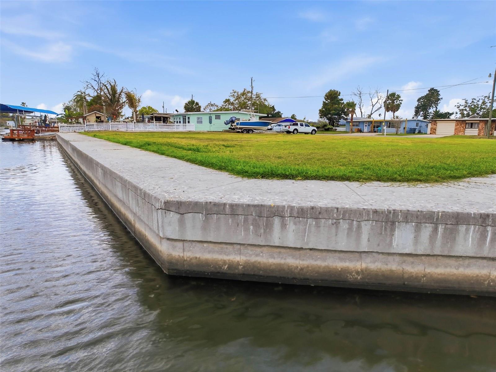 KILLARNEY SHORES TO THE GULF - Land