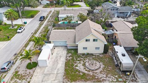 Single Family Residence in SEMINOLE FL 13937 85TH TERRACE 49.jpg