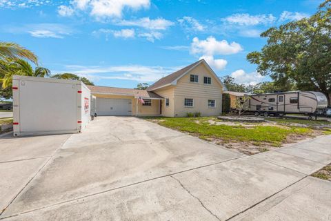 Single Family Residence in SEMINOLE FL 13937 85TH TERRACE 1.jpg