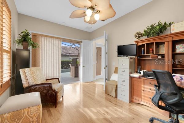 LAS COLINAS PH I SUB - Residential