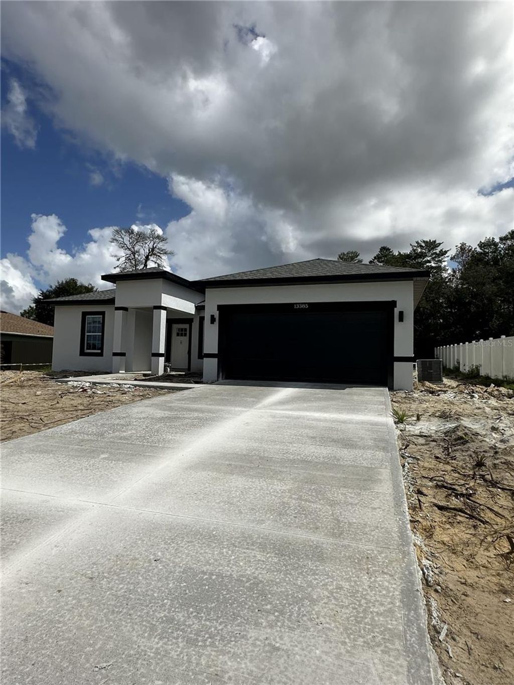 Photo of 13385 SW 32nd Ct, Ocala, FL 34473 (MLS # O6351714)