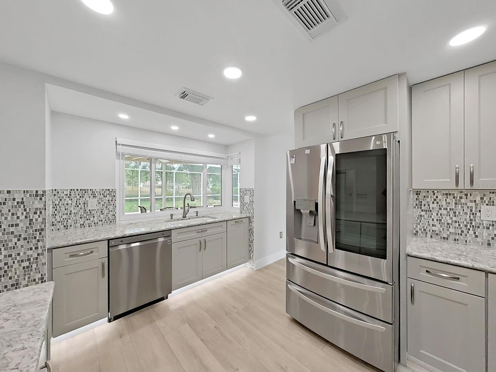 FAIRWAY OAKS - Residential