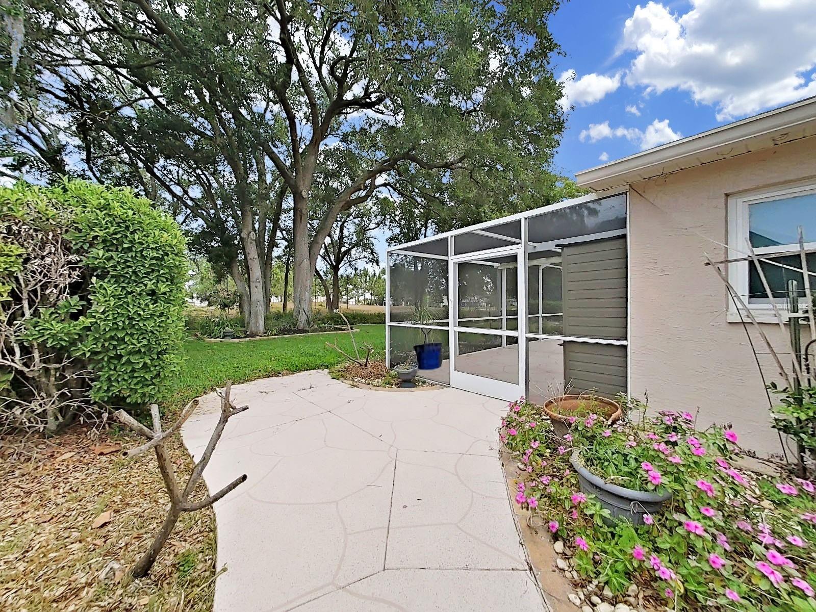 FAIRWAY OAKS - Residential