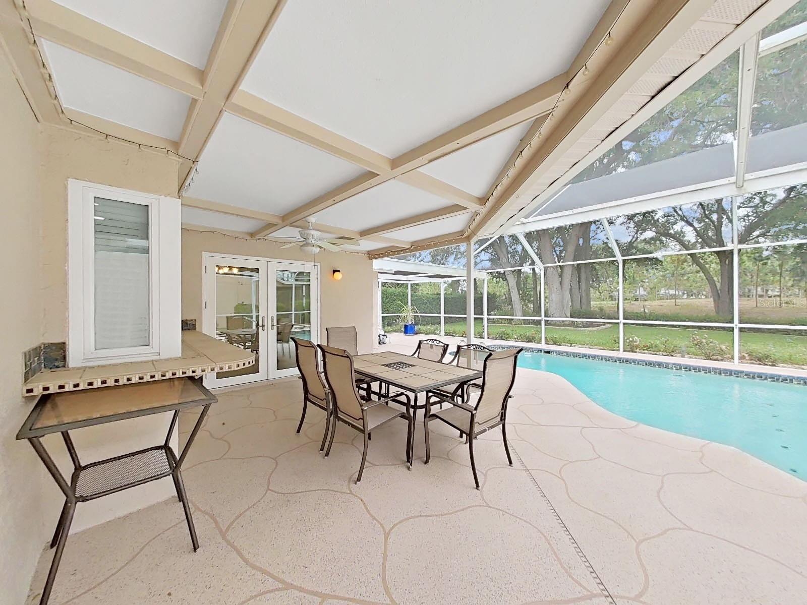 FAIRWAY OAKS - Residential