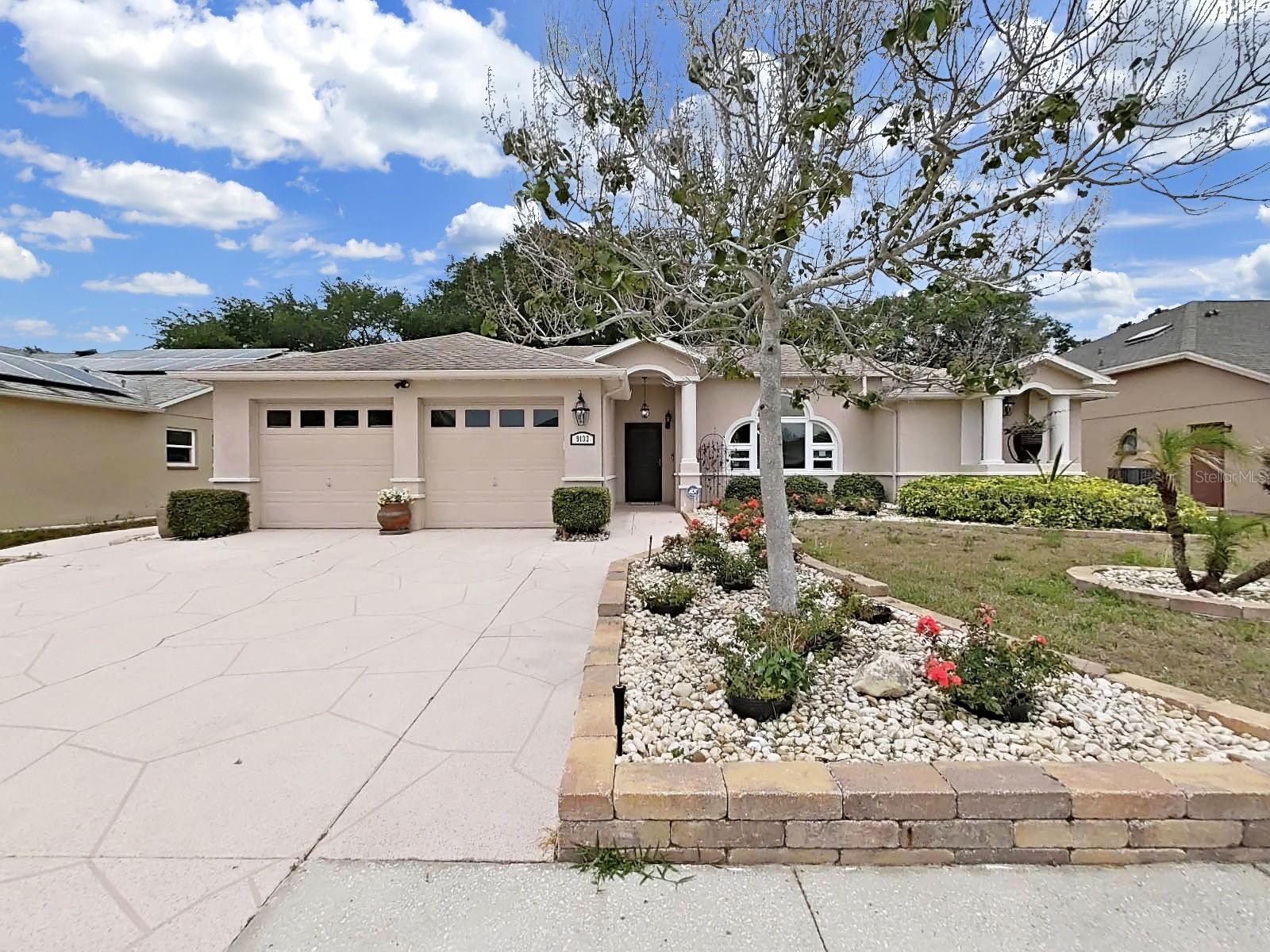 FAIRWAY OAKS - Residential