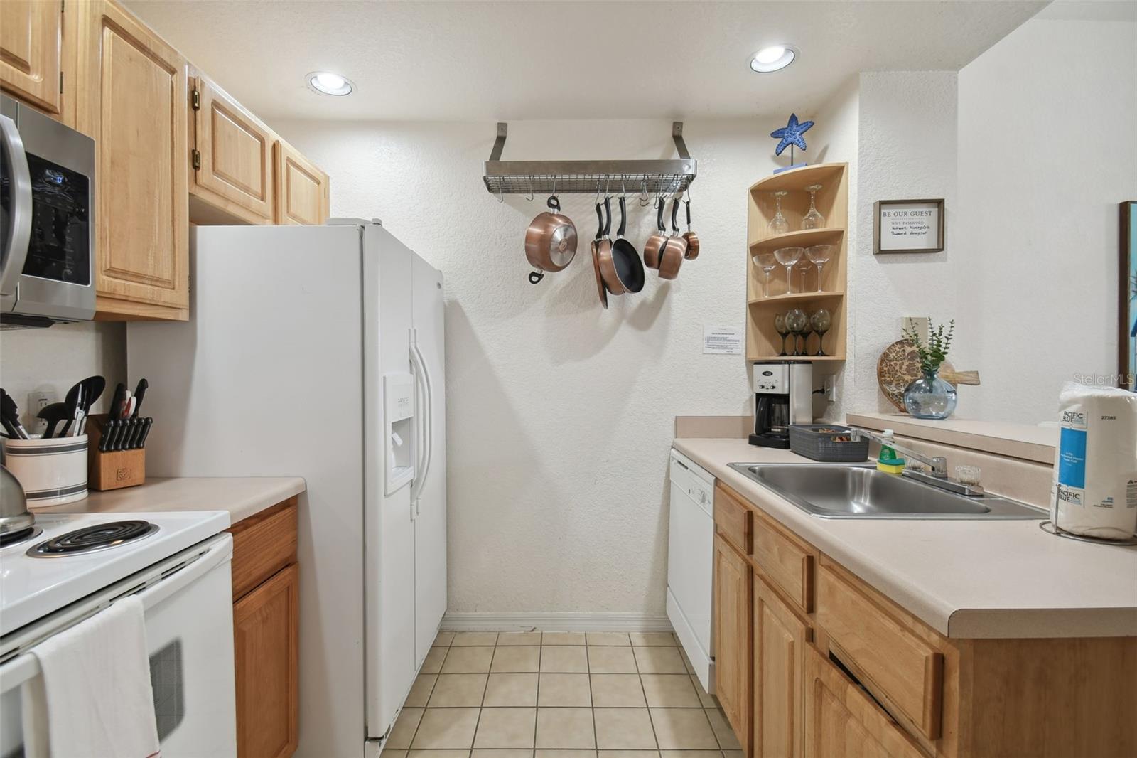 VENETIAN BAY VILLAGE CONDO PH 1 - Residential Lease