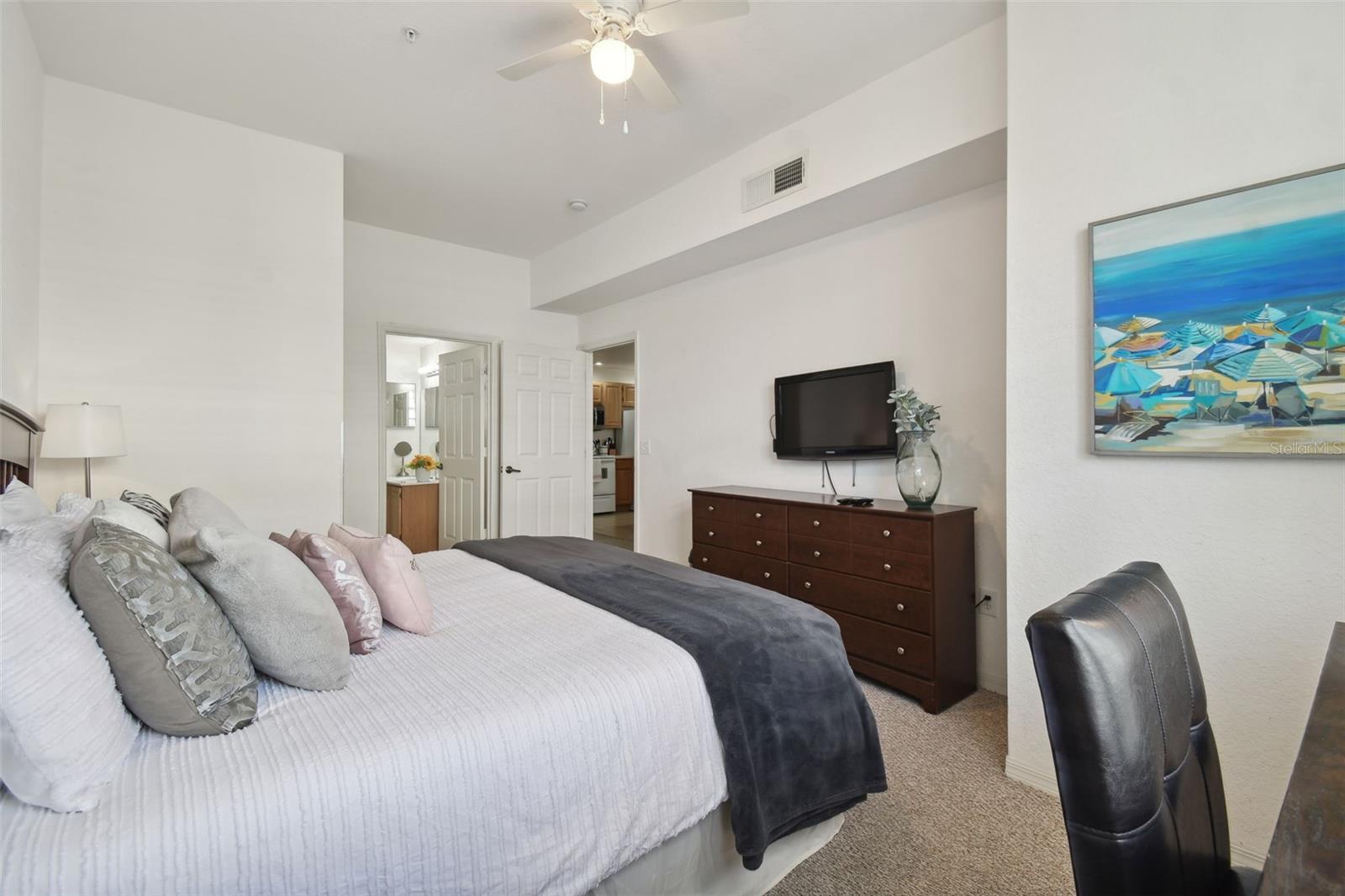 VENETIAN BAY VILLAGE CONDO PH 1 - Residential Lease